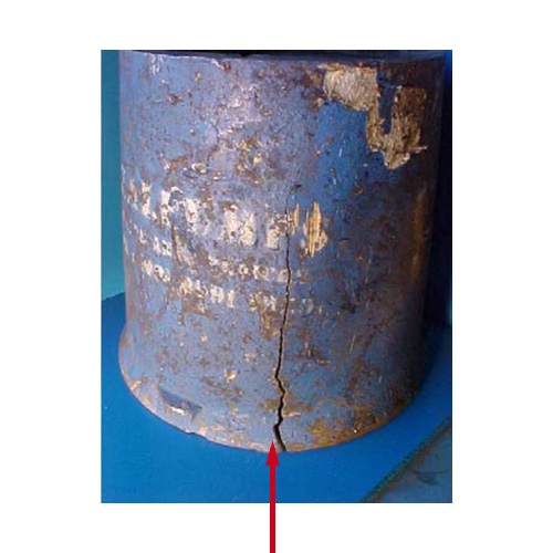 A red arrow pointing to damaged Flygt Pump Outer Casing
